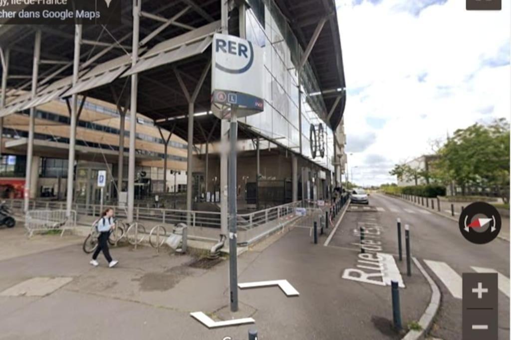 5 Min De La Gare Apartment *